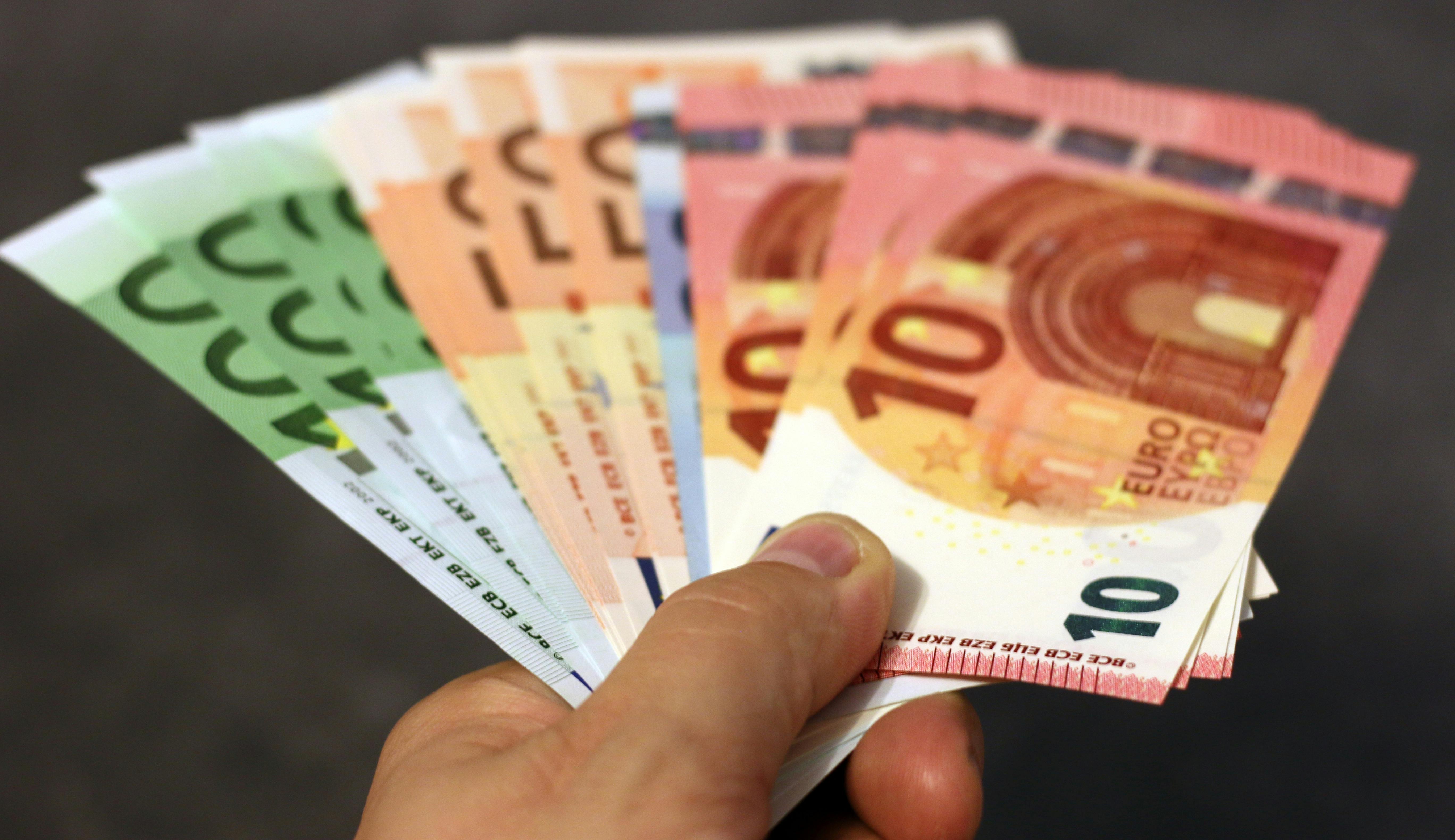 Spawacz ile zarabia? - Portal Praca za Granicą